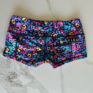 Fleo Women's Athletic Shorts 2.5”